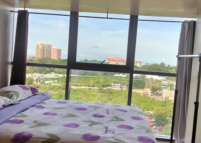 3 Brooms 3 Baths Cozy Condo, One Manchester Place Apartment Punta Engano (Mactan)