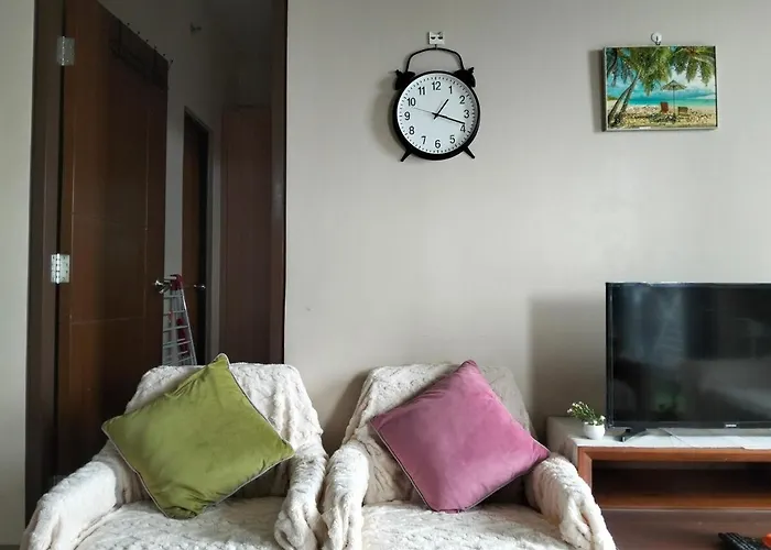 3 Brooms 3 Baths Cozy Condo, One Manchester Place * Punta Engano (Mactan)