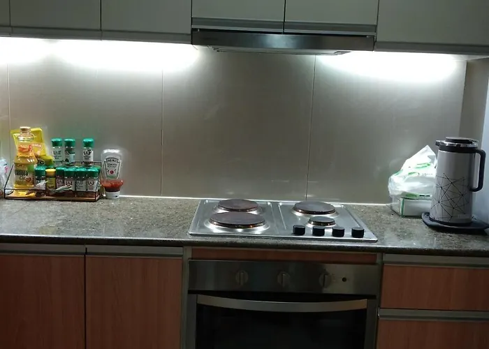 3 Brooms 3 Baths Cozy Condo, One Manchester Place Apartment Punta Engano (Mactan)
